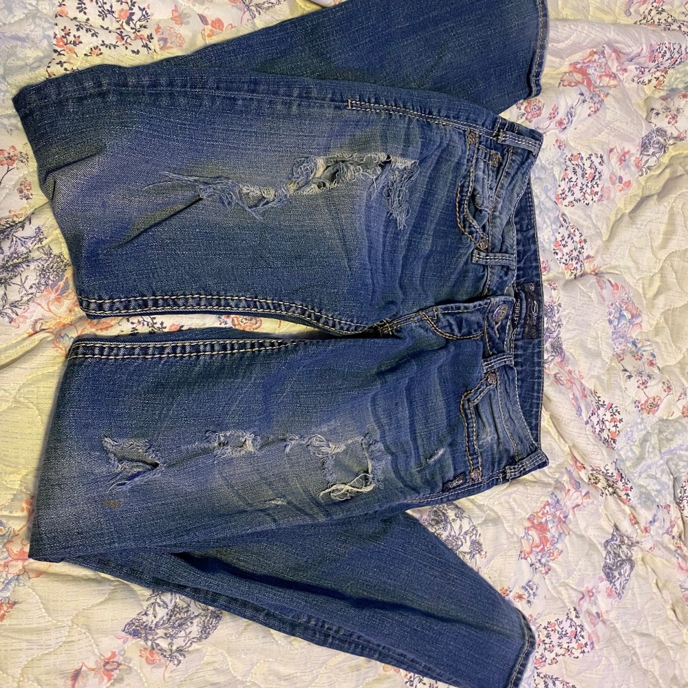 Women’s bootcut/ straight leg jeans